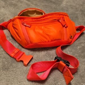 Caraa Neon Orange Belt Bag